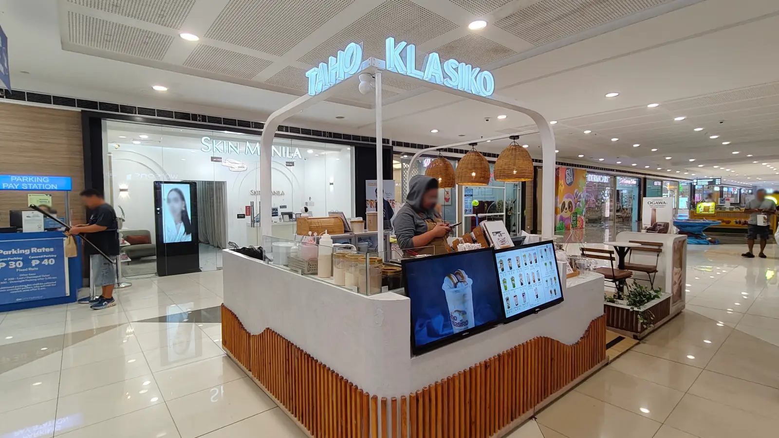 TAHO KLASIKO in SM City Fairview